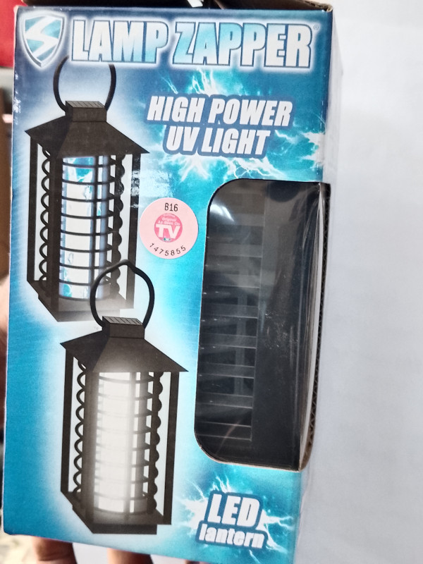 Lámpara Antimosquitos y Linterna LED 2 en 1 – LAMP ZAPPER