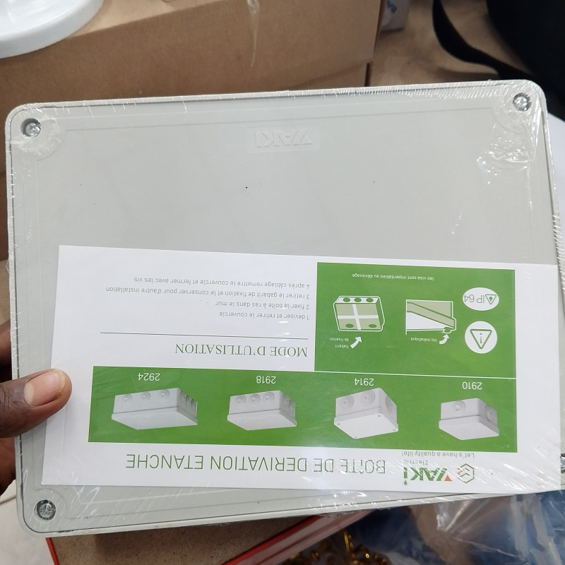 Caja de derivación estanca + cono 230×180×88 mm SOLERA YBOX